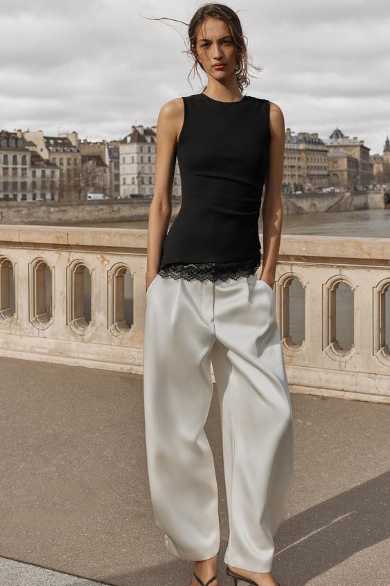 SİYAH DRAPELİ DANTELLİ TOP