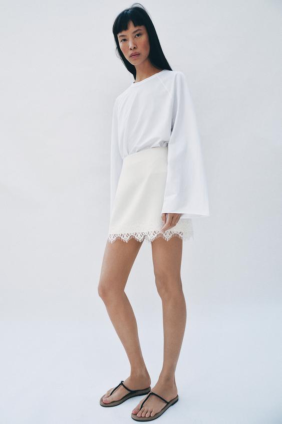 EKRU RENK  DANTEL KENARLI ŞORT ETEK