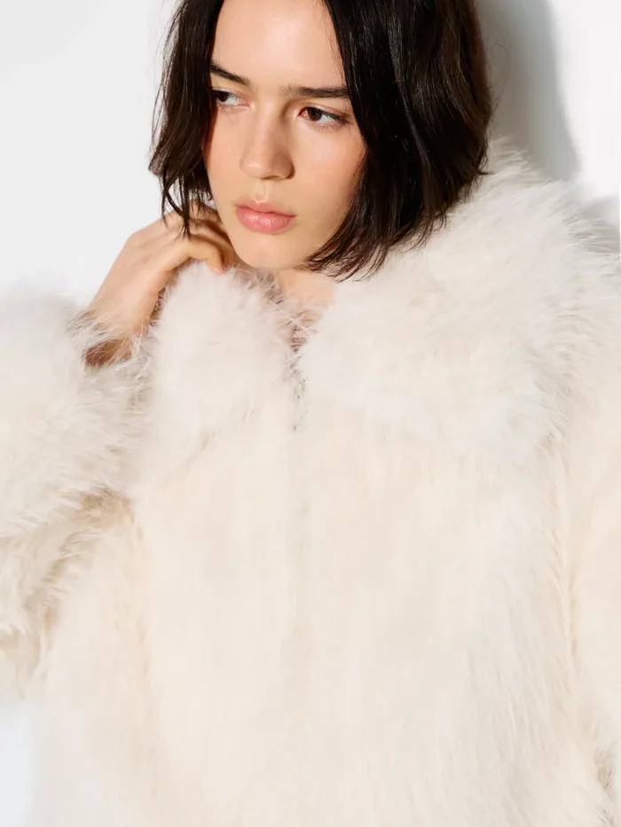 BEYAZ SUNİ KÜRK CEKET