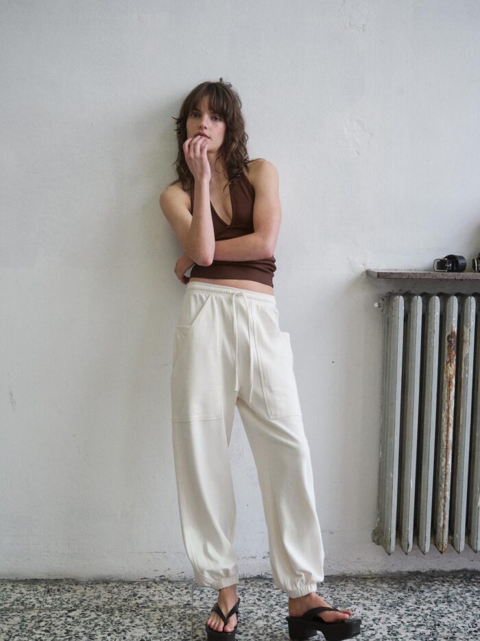 EKRU CEPLİ JOGGER PANTOLON