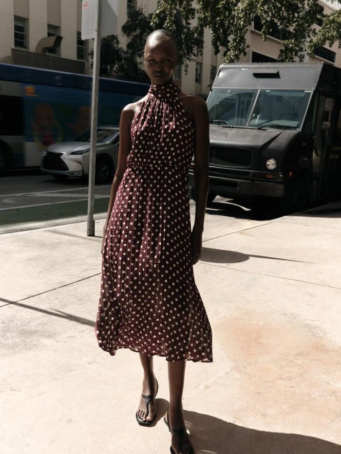 PUANTİYE DESENLİ MİDİ ELBİSE