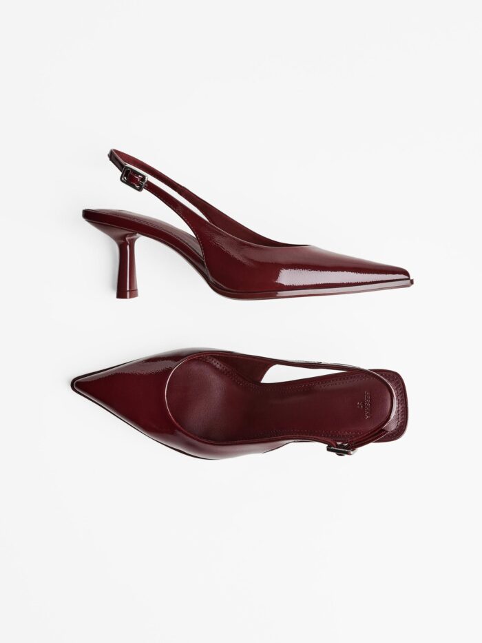 ARKASI AÇIK KISA SİVRİ TOPUKLU AYAKKABI