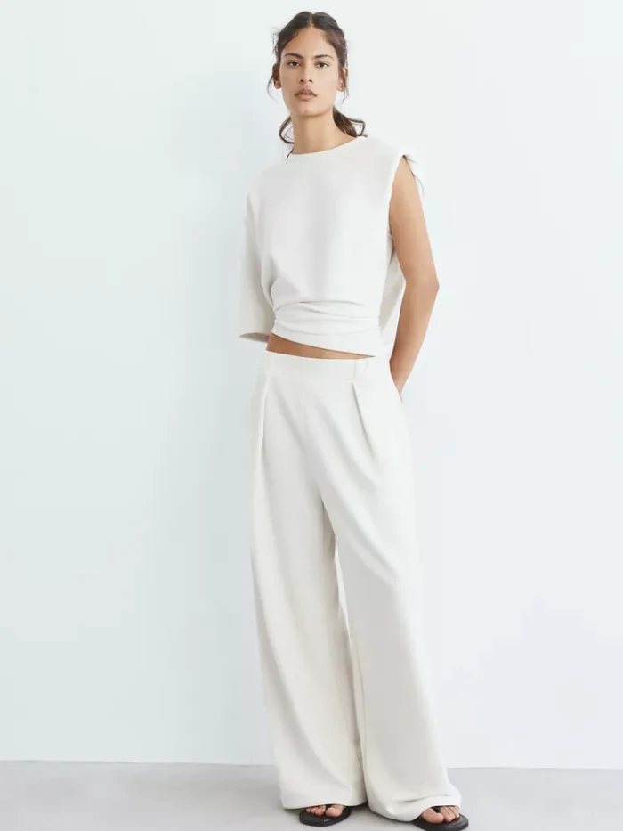 EKRU RENGİ YUMUŞAK DOKUNUŞLU WIDE LEG PENSLİ PANTOLON