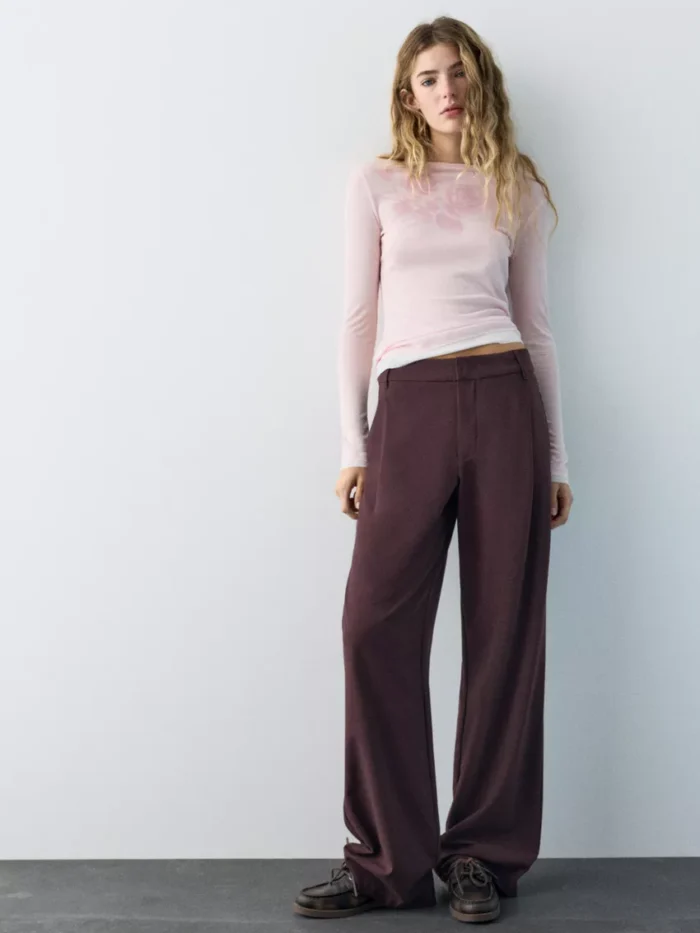 VİŞNEÇÜRÜĞÜ RENGİ PENSLİ KUMAŞ PANTOLON