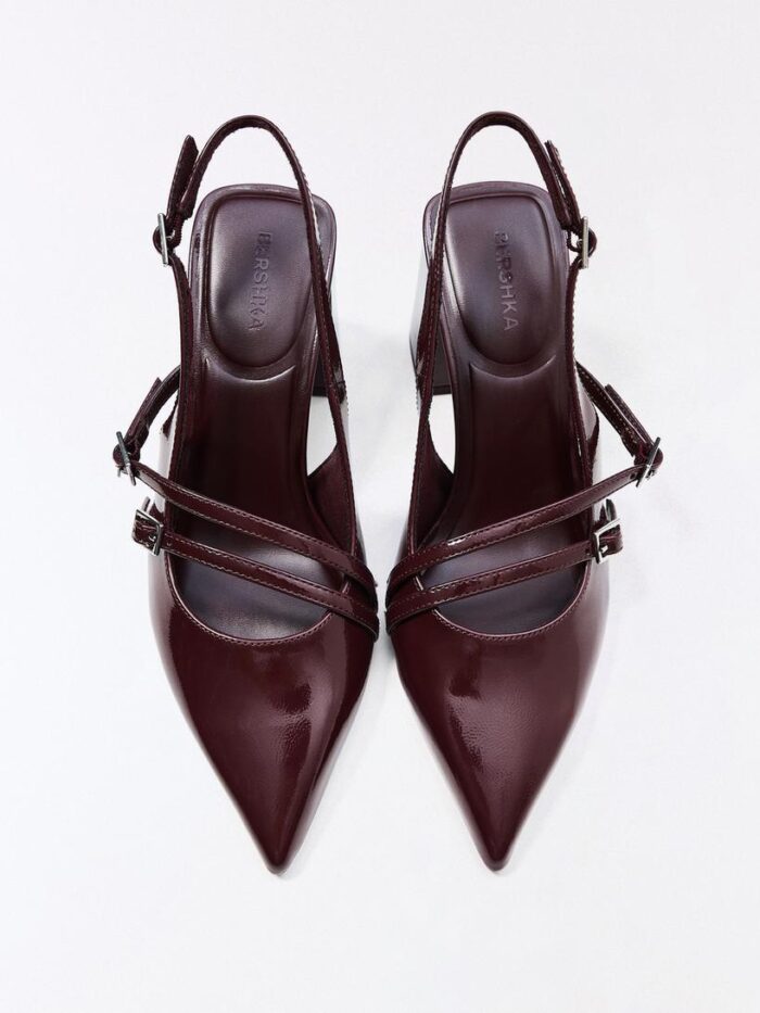 TOKALİ,ARKASI AÇIK KALIN TOPUKLU AYAKKABLI