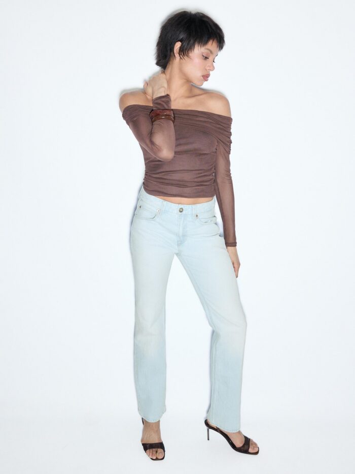 D98 STRAIGHT-LEG JEANS
